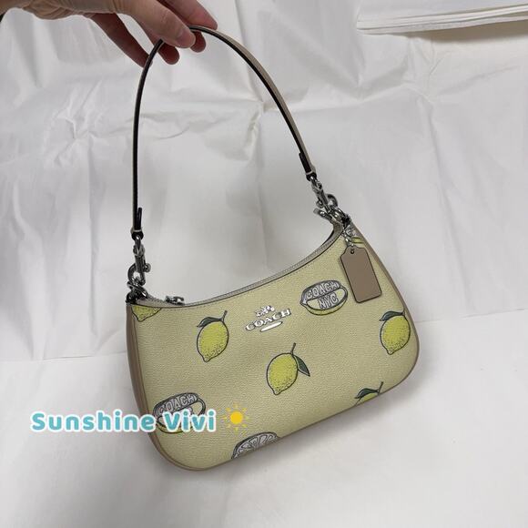 NWT Coach Teri Shoulder Bag Crossbody With Lemon Print In Canvas/Yellow CBA53 - Picture 2 of 8